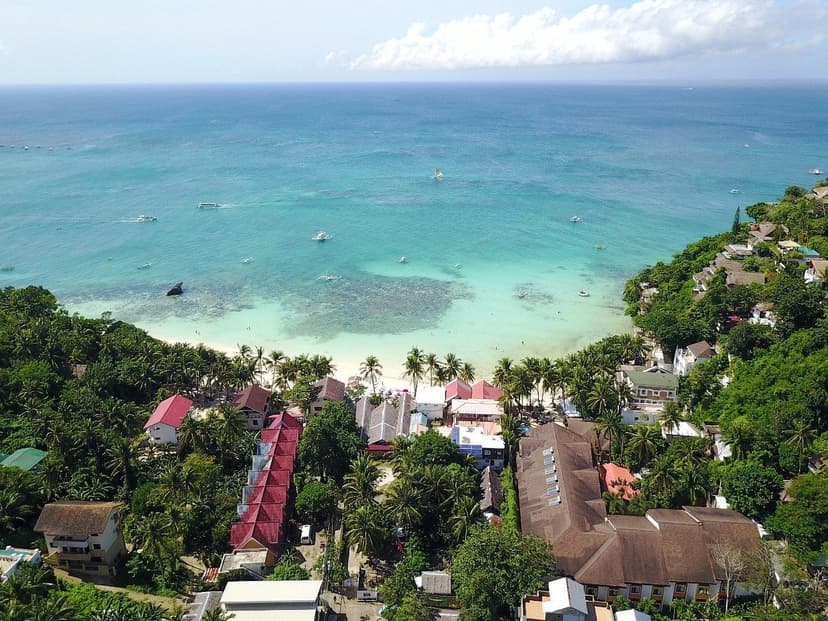 Diniwid Beach